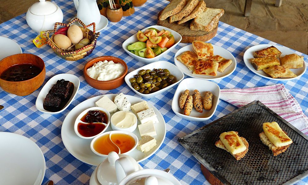 cyprus_food meal 4.jpg