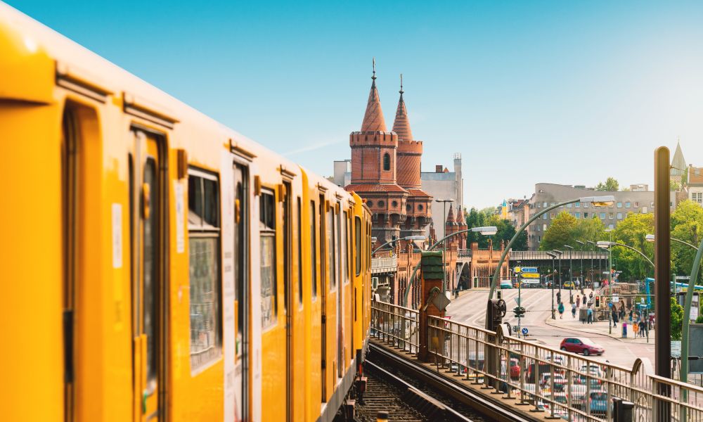 germany_berlin_Oberbaumbridge.jpg