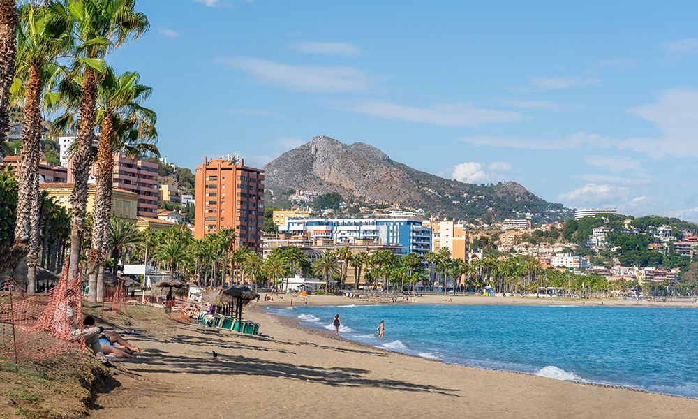 spain_malaga_La-Malagueta-Beach.jpg